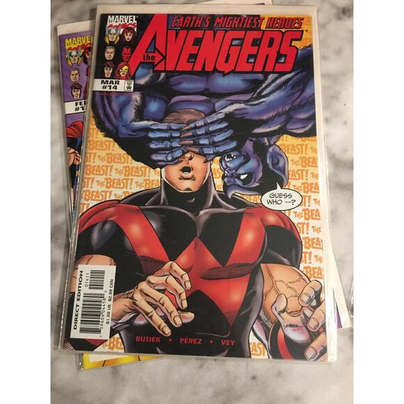 Avengers Comic Book Lot of 4 - Picture 4 of 5